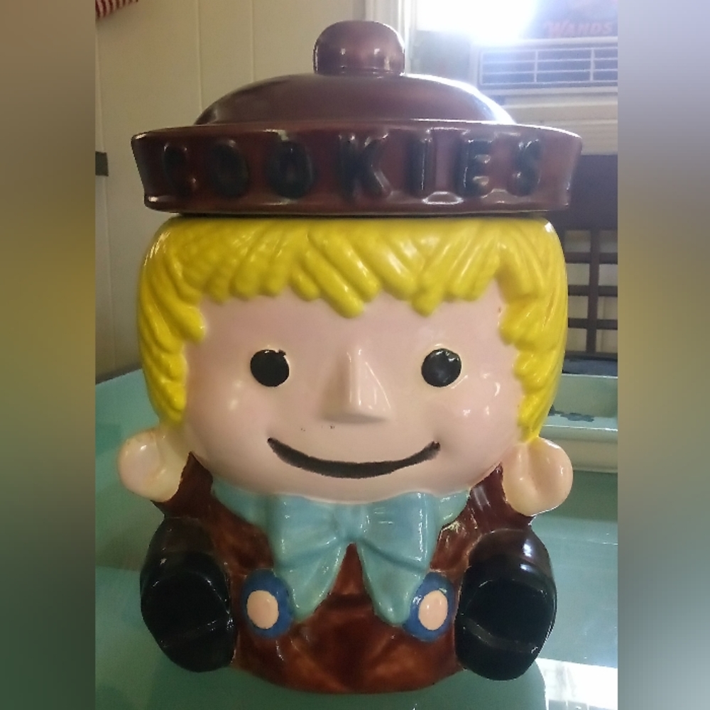 Vintage Cookie Jar
